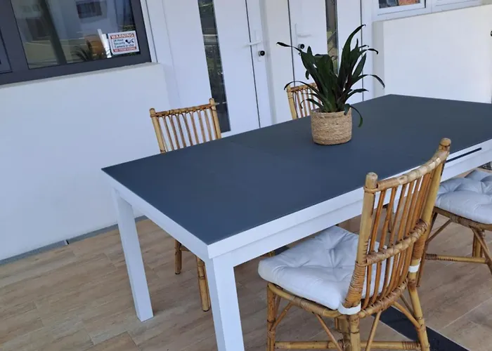 Mvm With Terrace 아파트